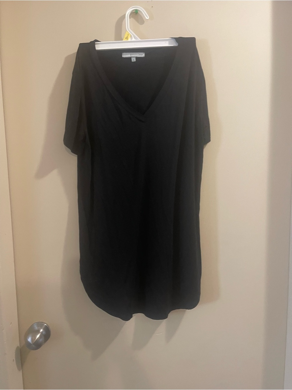 Women's Black V-Neck Tunic Top